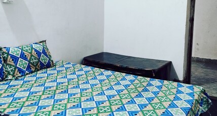 Mathura Vrindavan Gokul dham Room Type - Family NON AC Room 5