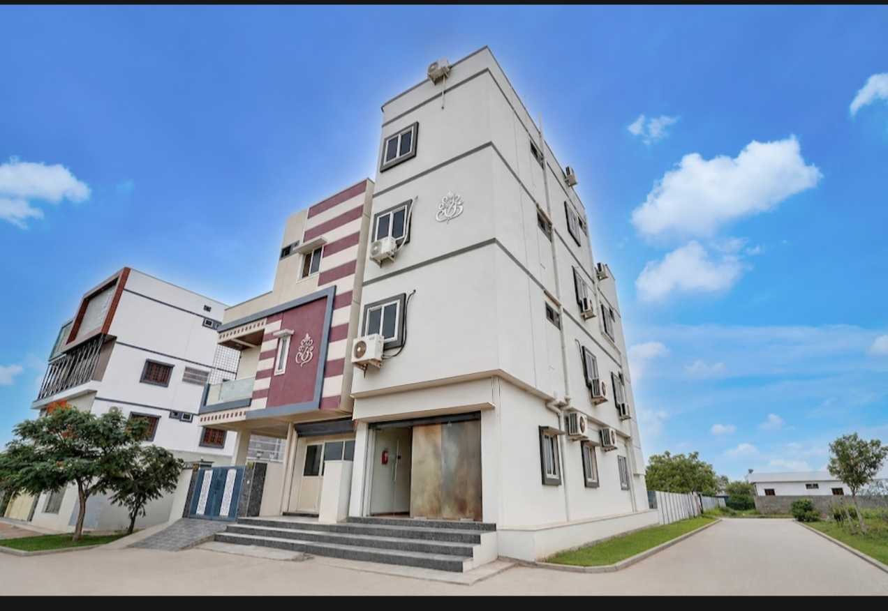 Hotel O Madhapur Hyderabad Formerly Halcyon Deccan Inn - Tap to explore photos
