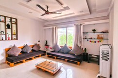 Sai Vihar Peaceful 2BHK Stay in Central Nashik