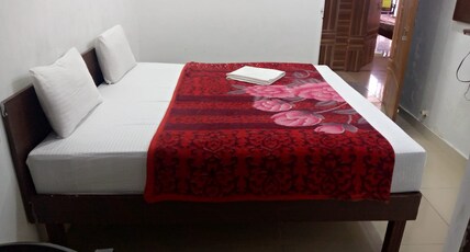 Hotel Sunshine Room Type - AC ROOM