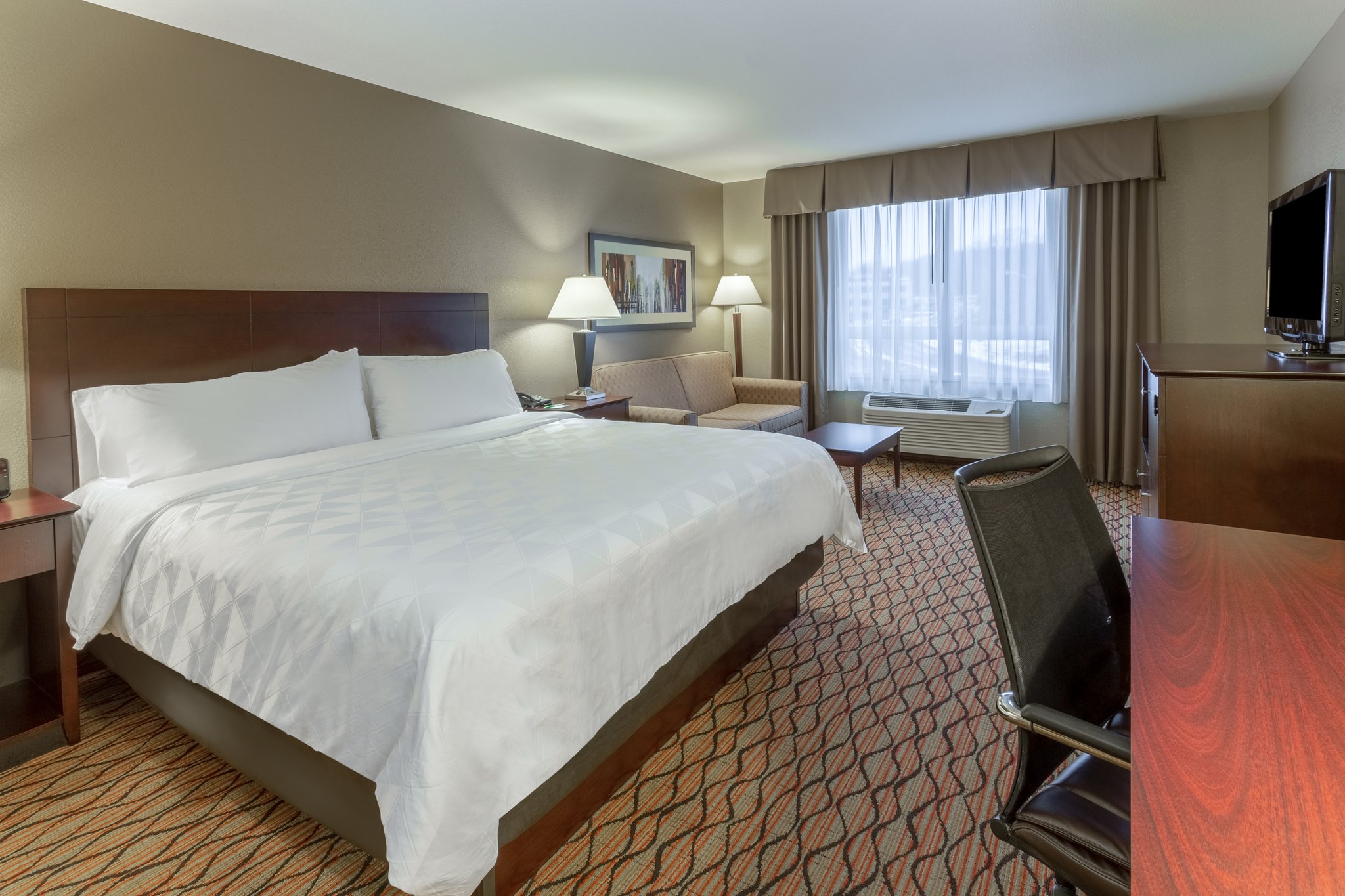 Holiday Inn Eau Claire South - Tap to explore photos