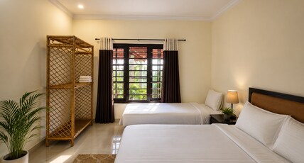 Happy Sea Beach Villa and Hostel Room Type - Triple room