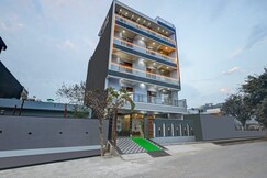 La Corporate Suite Noida