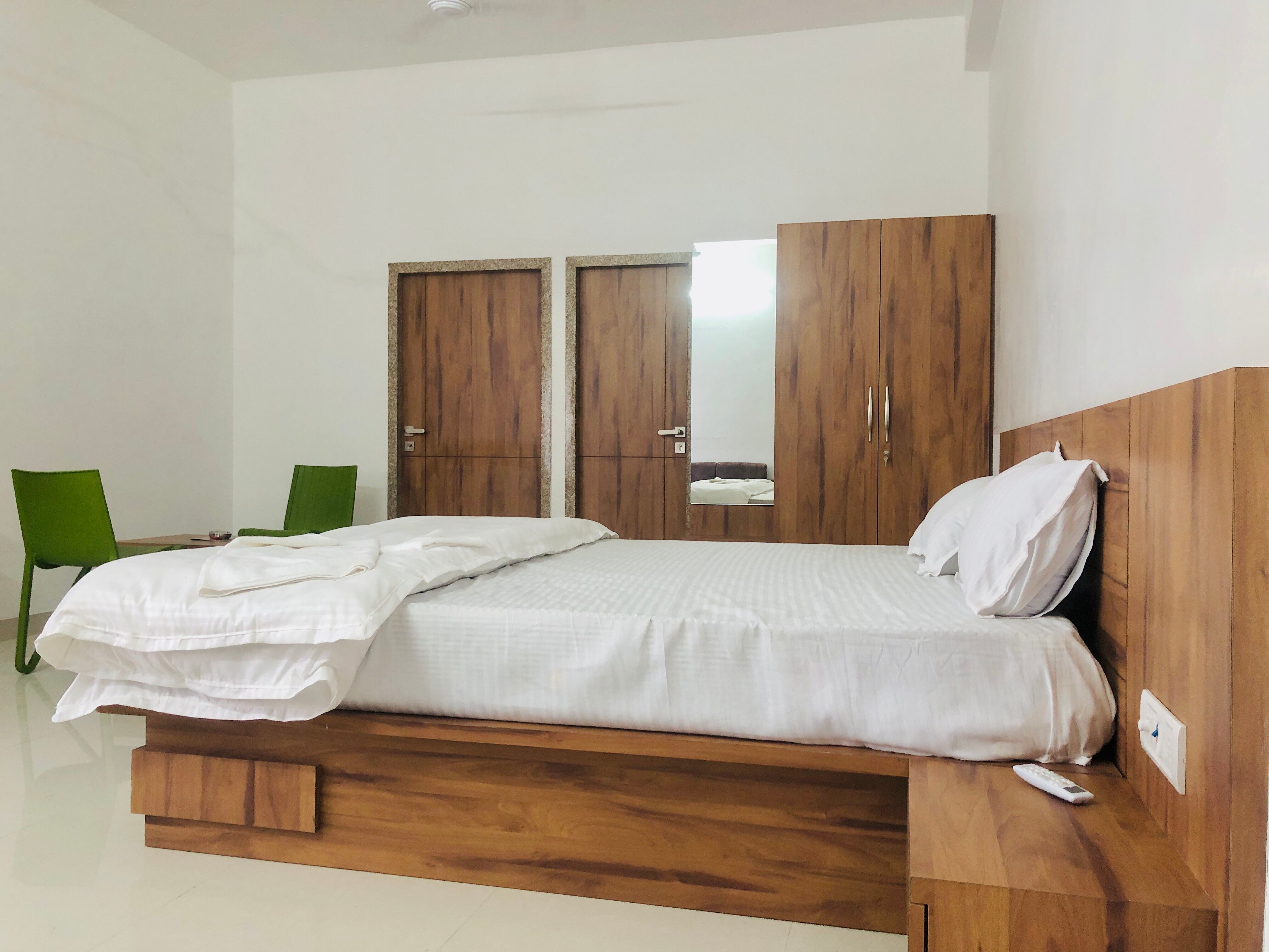 Dev Resort Asind - Tap to explore photos