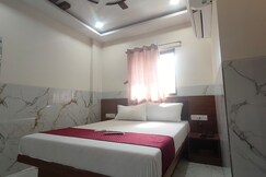 Hotel Samrat Palace 2
