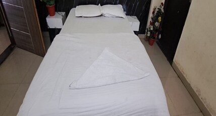 Hotel Star Executive Room Type - Deluxe AC Room
