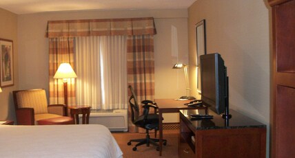 Hilton Garden Inn Bangor Room Type - 1 KING BED