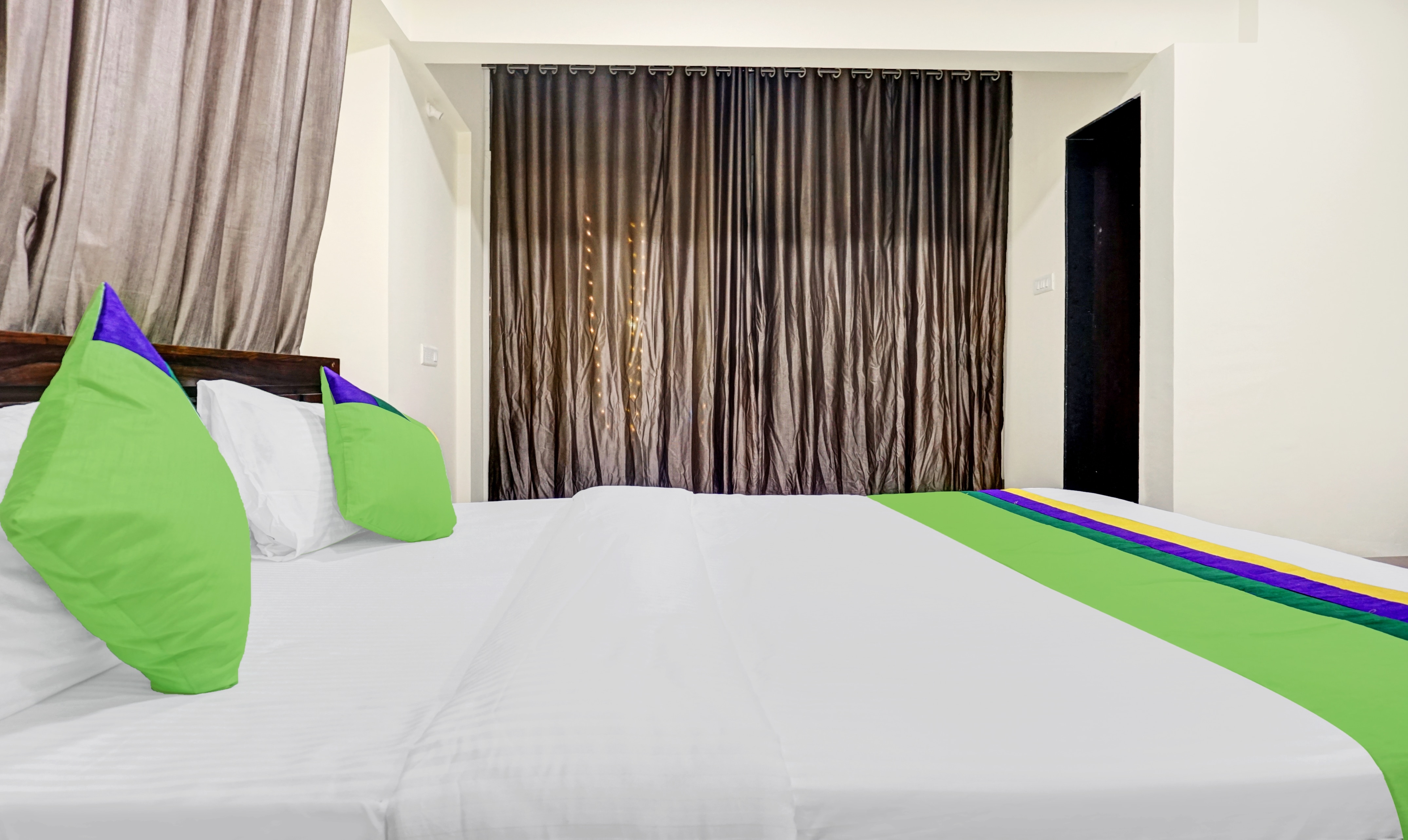 Treebo Tulip - Tap to explore photos