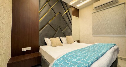Gopi Bhawan Room Type - Standard Room With City View