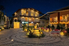 CDS 5BHK Private Homestay | Perfect for Families & Friends | Free Parking