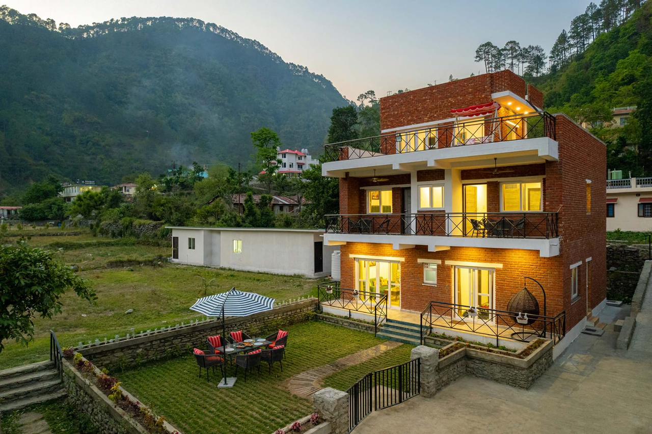 The Rizz Luxury Resort - Bhimtal (River View Resort) - Tap to explore photos