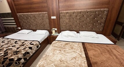 Hotel Mohinder Palace Room Type - Family 4 Bed AC Room