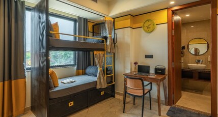 The Hosteller Agra, Tajganj Room Type - Bed in 4 Bed Mixed Dormitory