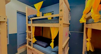 Friends by Alizeh 2.0 Mcleodganj Room Type - 6 bed mixed dorm
