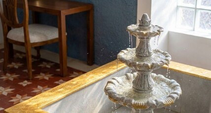 La Maison Pondicherry - Heritage Homestay Room Type - Heritage Deluxe Balcony Room with Fountain