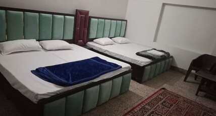 JVR Homestay Room Type - Family Room 