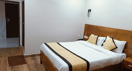 Hotel D Square Room Type - CLASSIC DOUBLE ROOM