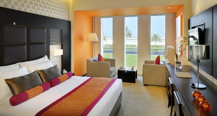 Hues Boutique Hotel, Gold Souk Room Type - Deluxe Double/ Twin Room