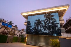 DiVaN Clarks Inn (Calangute Beach)