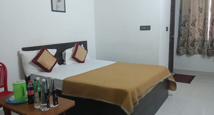 JK Suites & Rooms Room Type - Standard Room NON AC