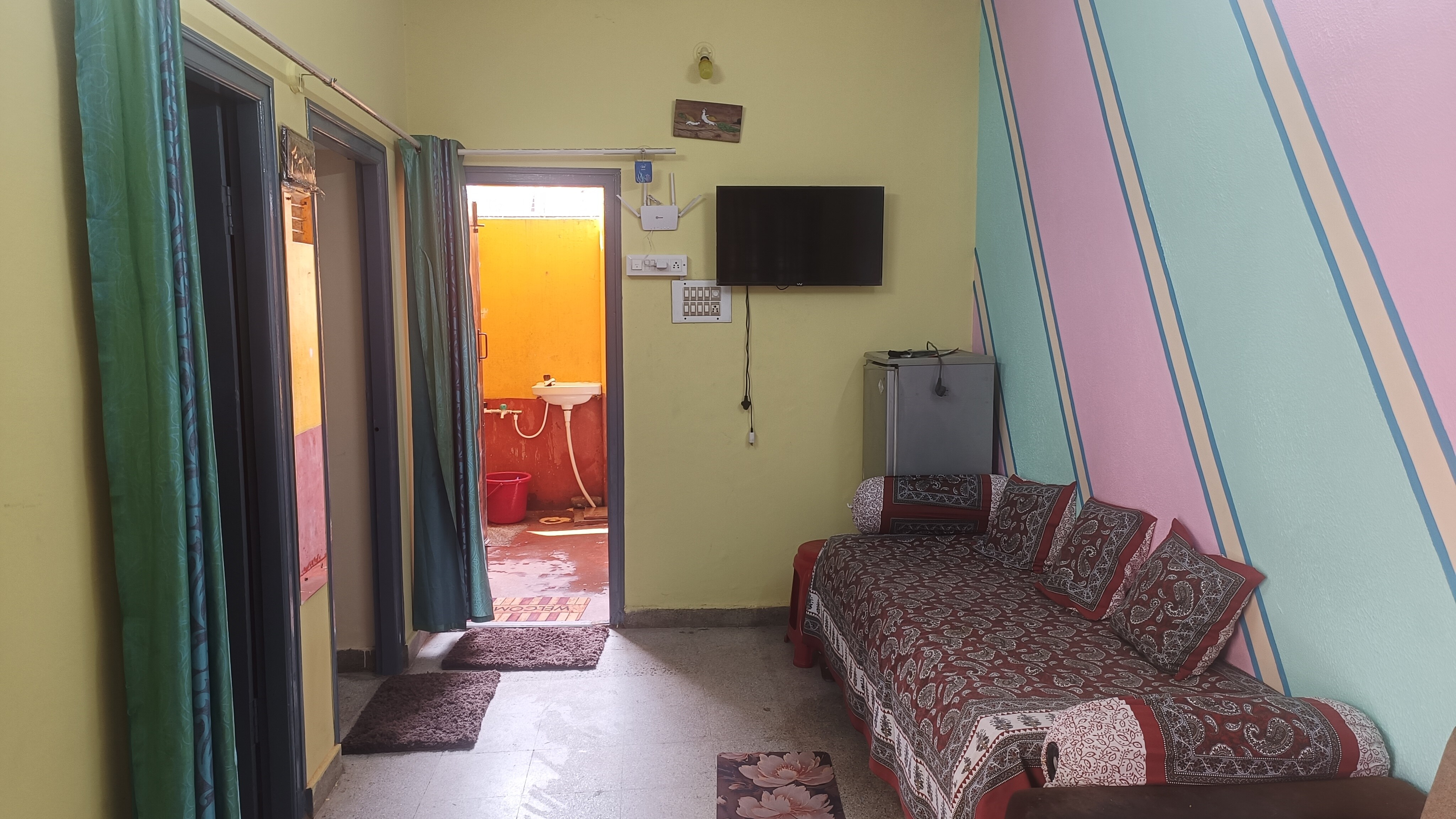 Liya family home stay - Tap to explore photos