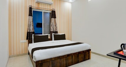 Collection O Sector 14 Udaipur Formerly Hotel JK Inn Room Type - Premium