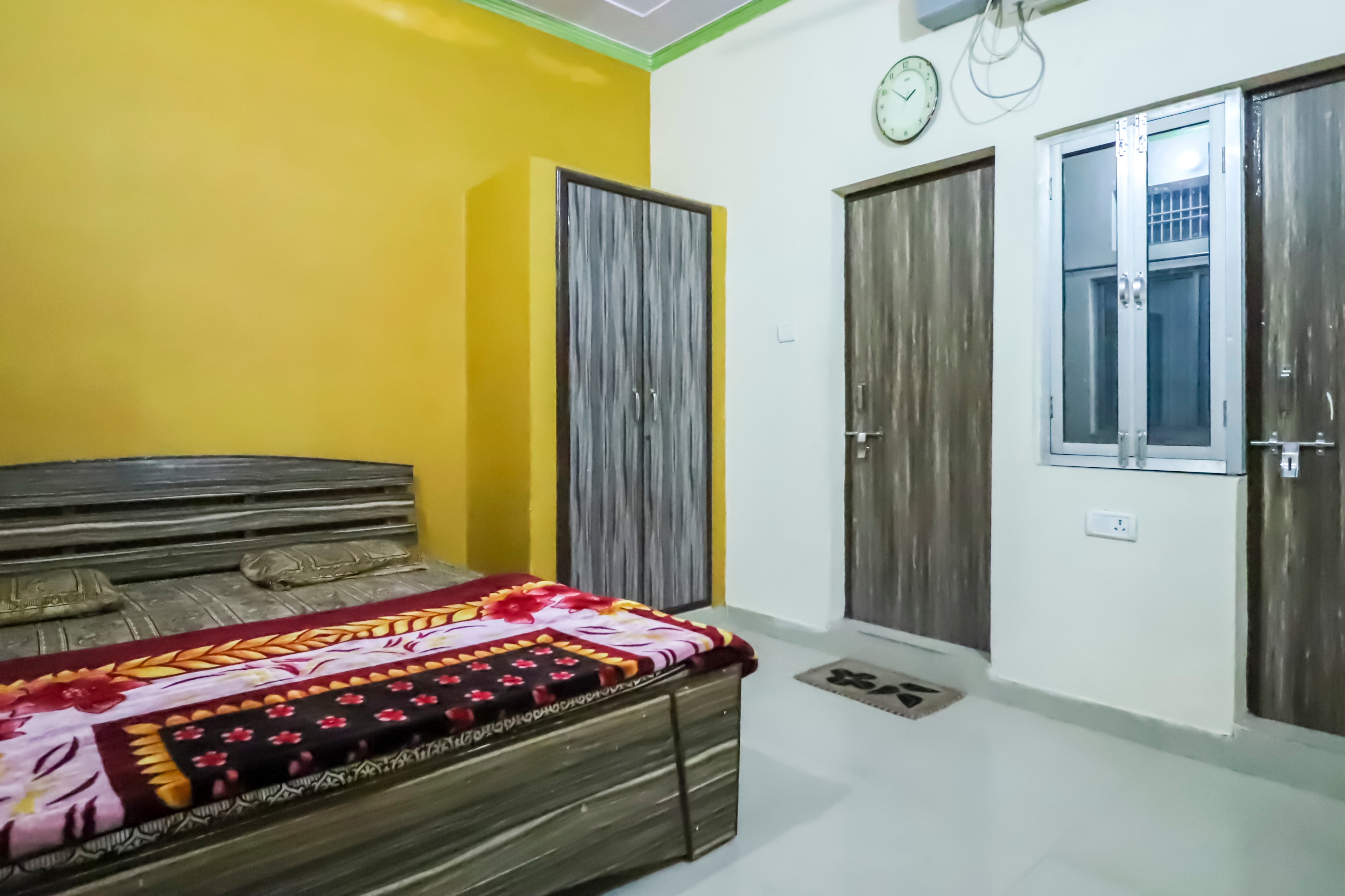 SHRI SHYAM SEVA ASHRAM - Tap to explore photos
