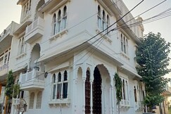 Hindupura Residency