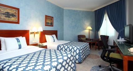 Holiday Inn Al Khobar, an IHG Hotel Room Type - 2 Twin Beds Standard
