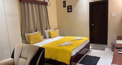 Hotel V Grand Inn Kavali Room Type - Spacious Suite Room