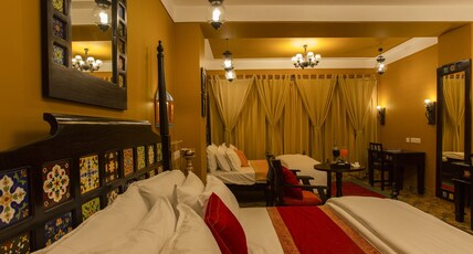 AARYA CLUB MANSINGH INN Room Type - Family Suite AARYA CLUB MANSINGH INN Room Type - Family Suite