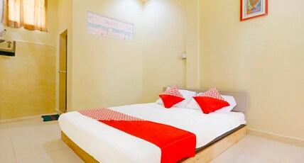 Hotel O Wisma Pinggir Room Type - Indonesia Standard Double