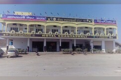 MGH BHAGYASHALI HOTEL & Guest House Rishabhdeo