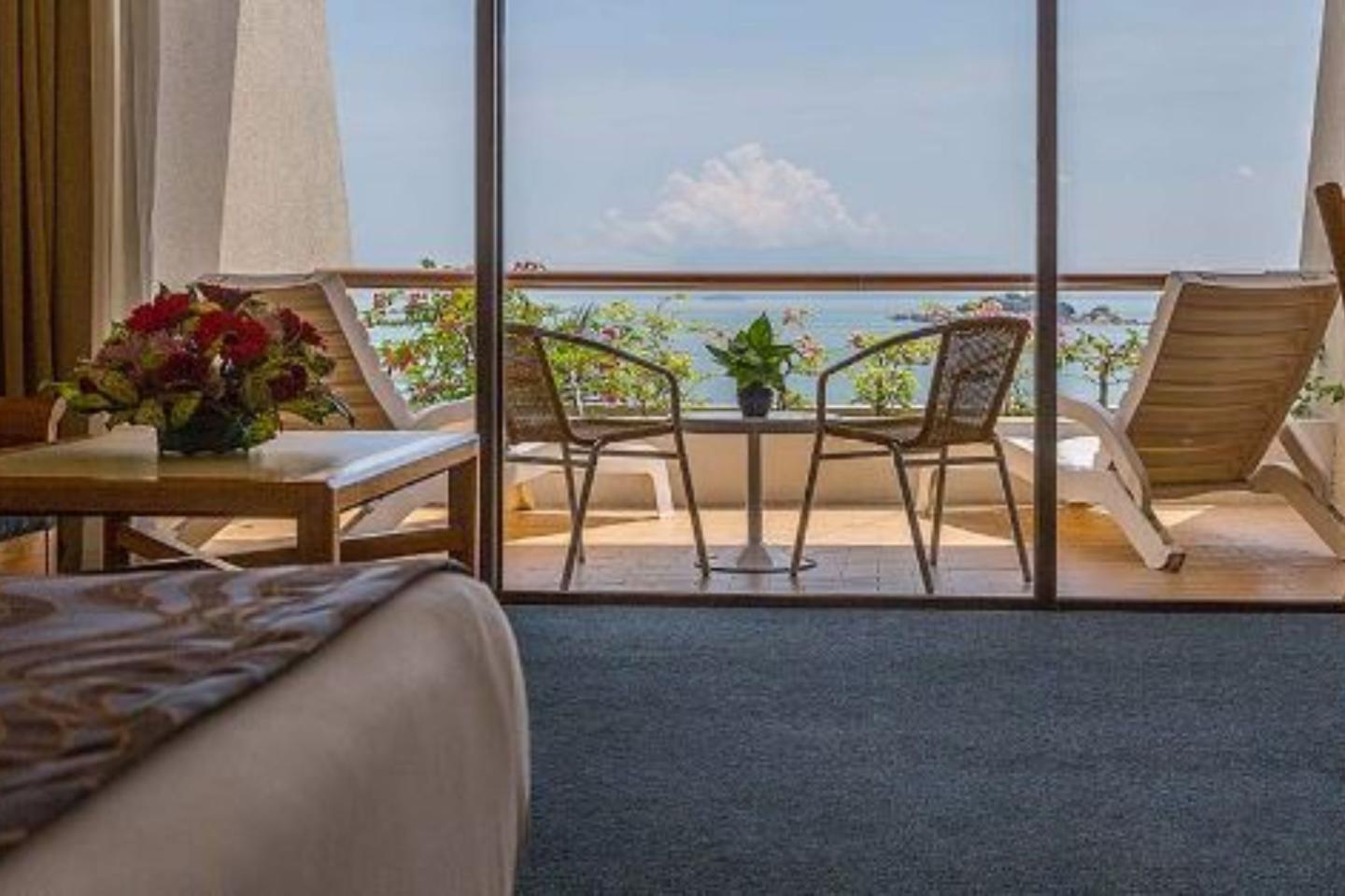 Copthorne Orchid Hotel Penang - Tap to explore photos