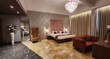 Hotel Reyansh Pride,Boisar Room Type - Presidential Suite Room