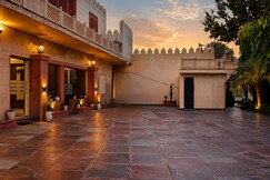 Address of The Royal Palace