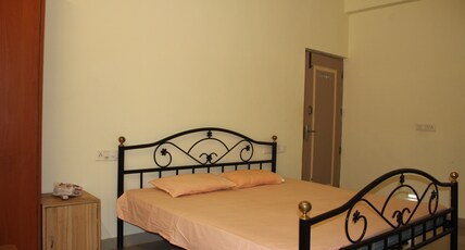 Windsor Apartments Room Type - SINGLE ROOM