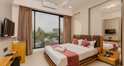 Hotel The Container Room Type - Deluxe Room AC