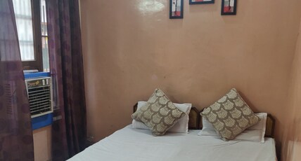 Hotel Anmol Room Type - Budget cooler room