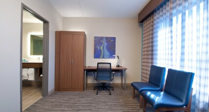 Holiday Inn Express Quantico - Stafford Room Type - 1 King Suite