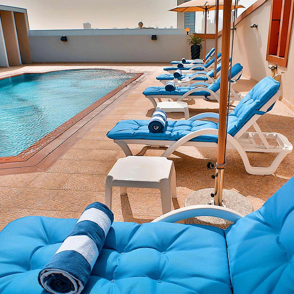 Signature Hotel Al Barsha - Tap to explore photos