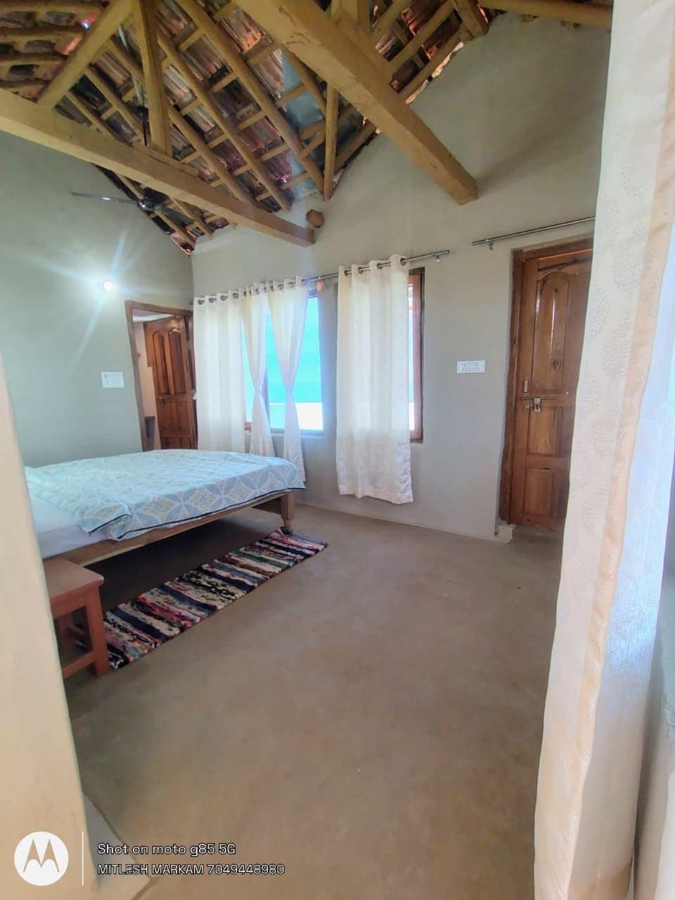 Cold Wave Homestay - Tap to explore photos