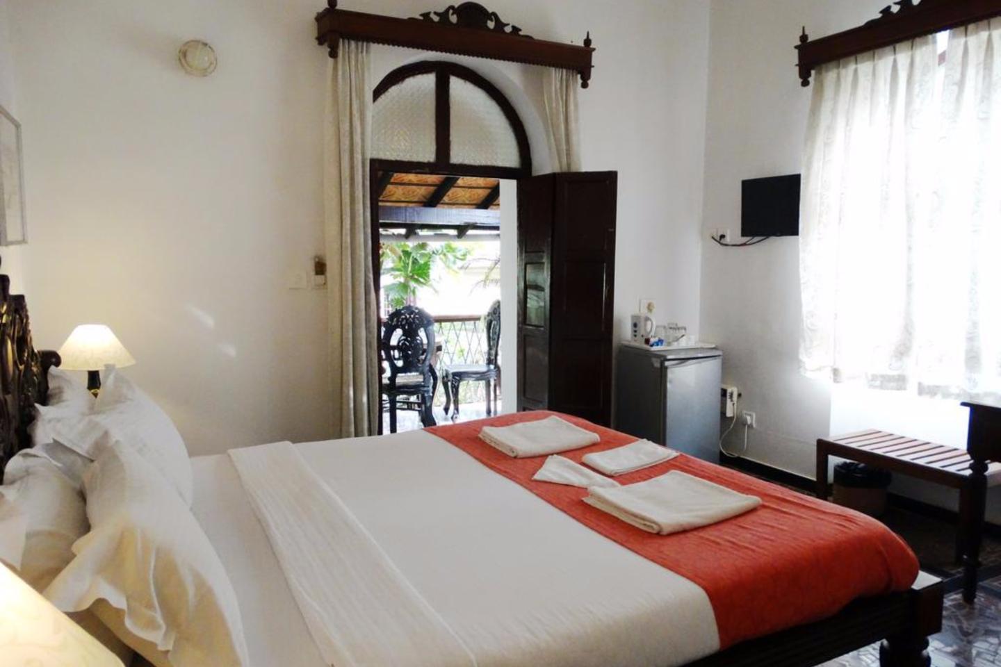 WelcomHeritage Panjim Pousada - Tap to explore photos