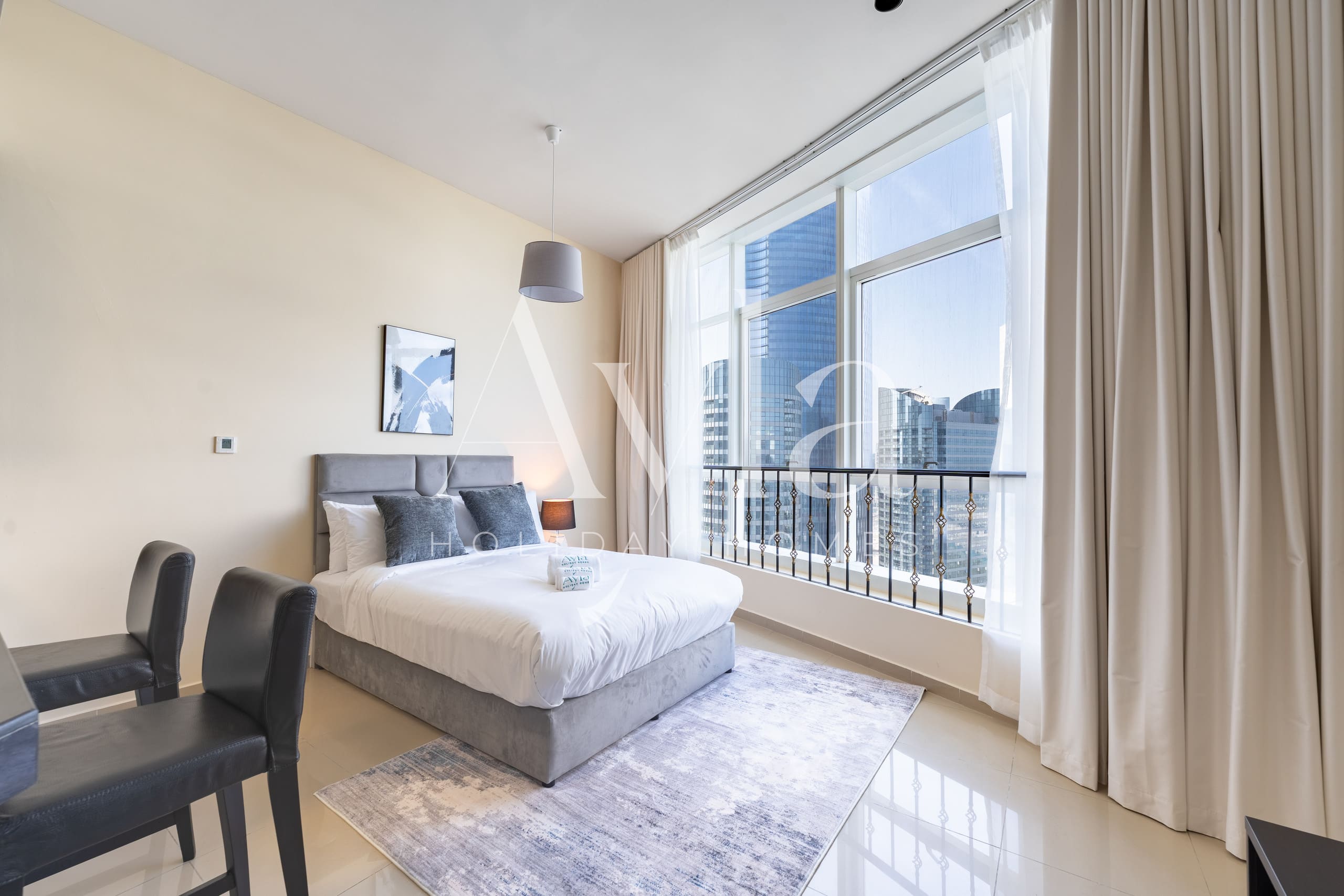 Stylish Studio Reem Mall Corniche Nearby - Tap to explore photos