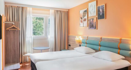 Ibis Golfe de Saint Tropez Room Type - Room with twin beds