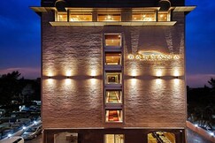 Barsana Boutique Hotel (Pure vegetarian)