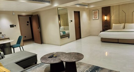 Hotel Shreshtha Room Type - Executive Suite