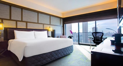 Pan Pacific Singapore Room Type - Deluxe Panoramic King with Bathtub Pan Pacific Singapore Room Type - Deluxe Panoramic King with Bathtub
