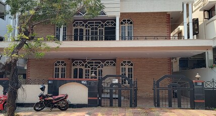 PJ 2 Luxury Home stay Room Type - PJ 2 Luxury Home stay