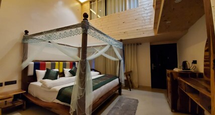 7 Hills Hotel and Resort Room Type - FAMILY SUITE WITH RIVER VIEW (2 DOUBLE BED )